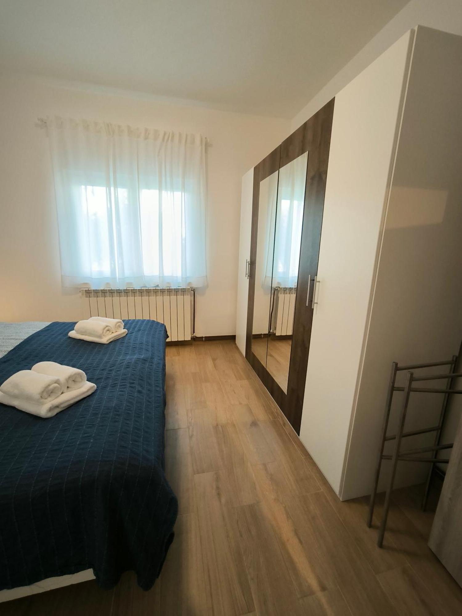 Porec Jadran Apartments Habitación foto